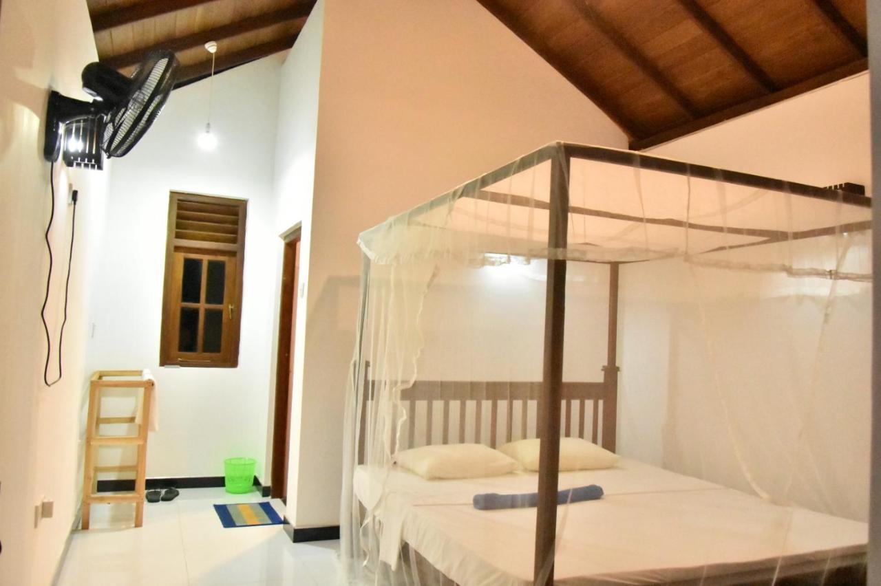 Silent Cabana And Restaurant Marakolliya, Tangalle Exteriér fotografie