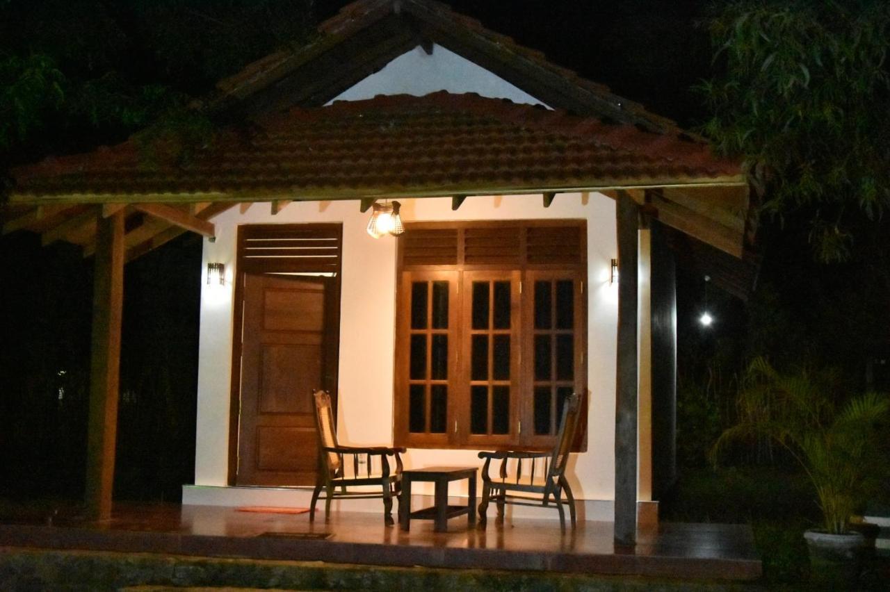 Silent Cabana And Restaurant Marakolliya, Tangalle Exteriér fotografie